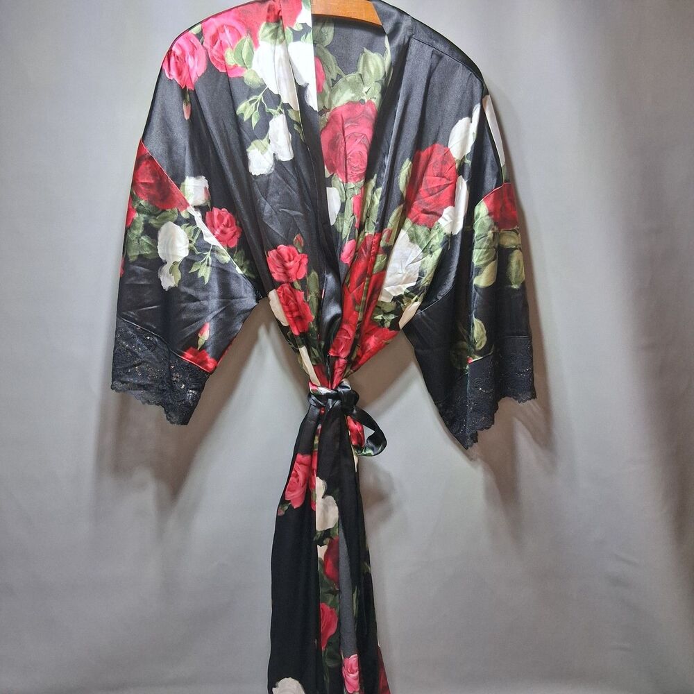 Lilac + London XL Kimono Robe Black Satin Red Floral Rose Lace Trim Sleepwear - Picture 1 of 8